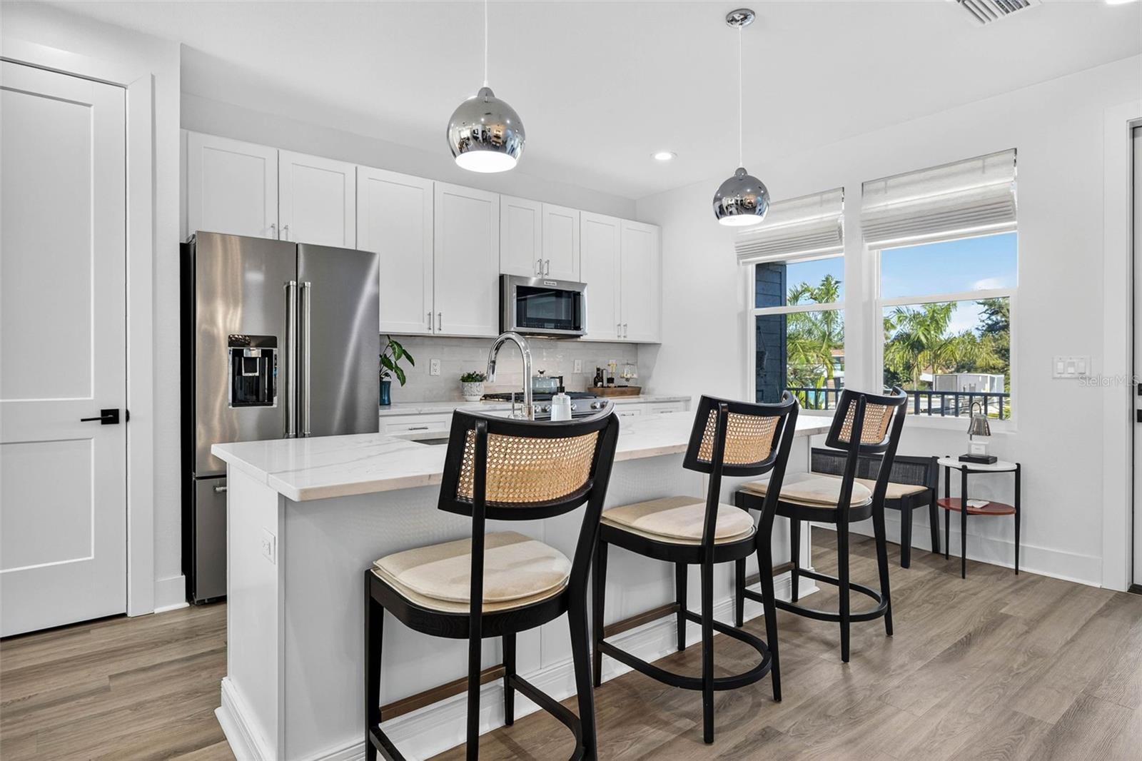 Image 20 of 51 For 29 29th Street N