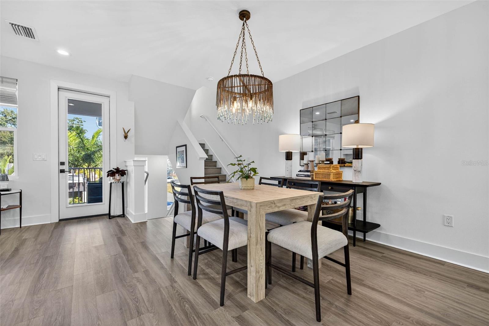 Image 23 of 51 For 29 29th Street N