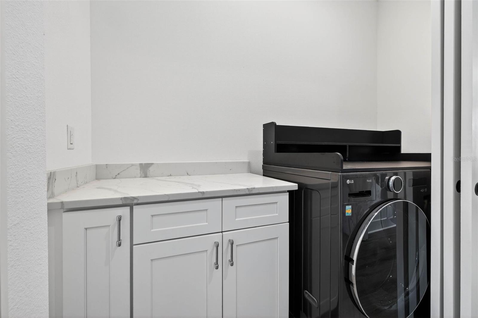 Image 34 of 51 For 29 29th Street N