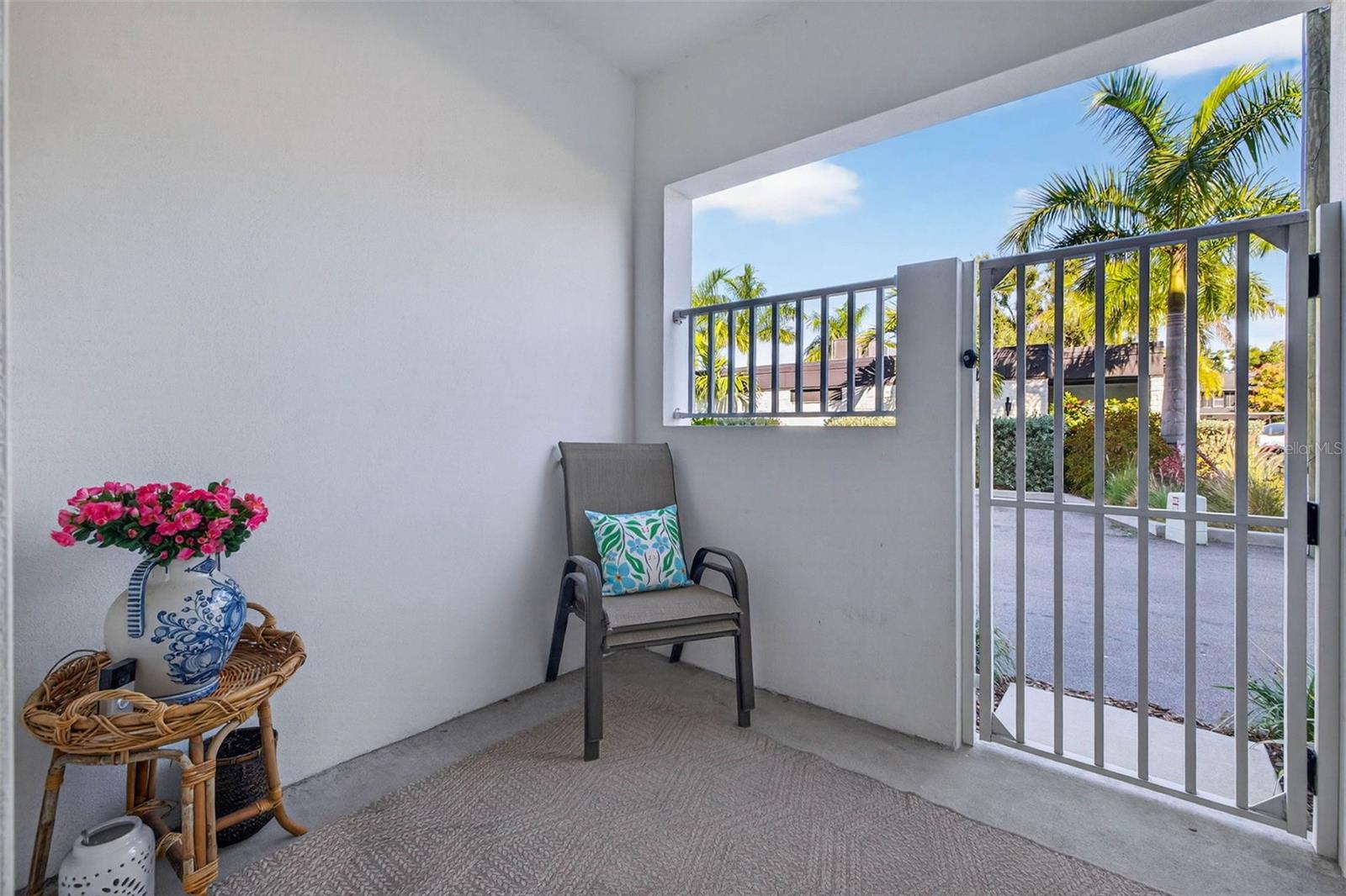 Image 38 of 51 For 29 29th Street N