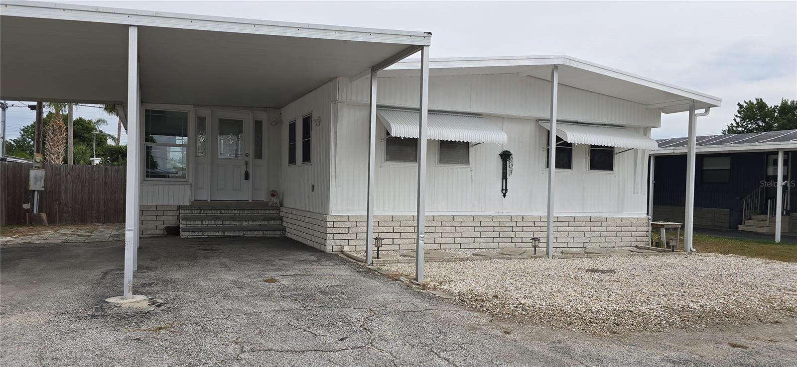 Image 2 of 36 For 1850 Hess Drive