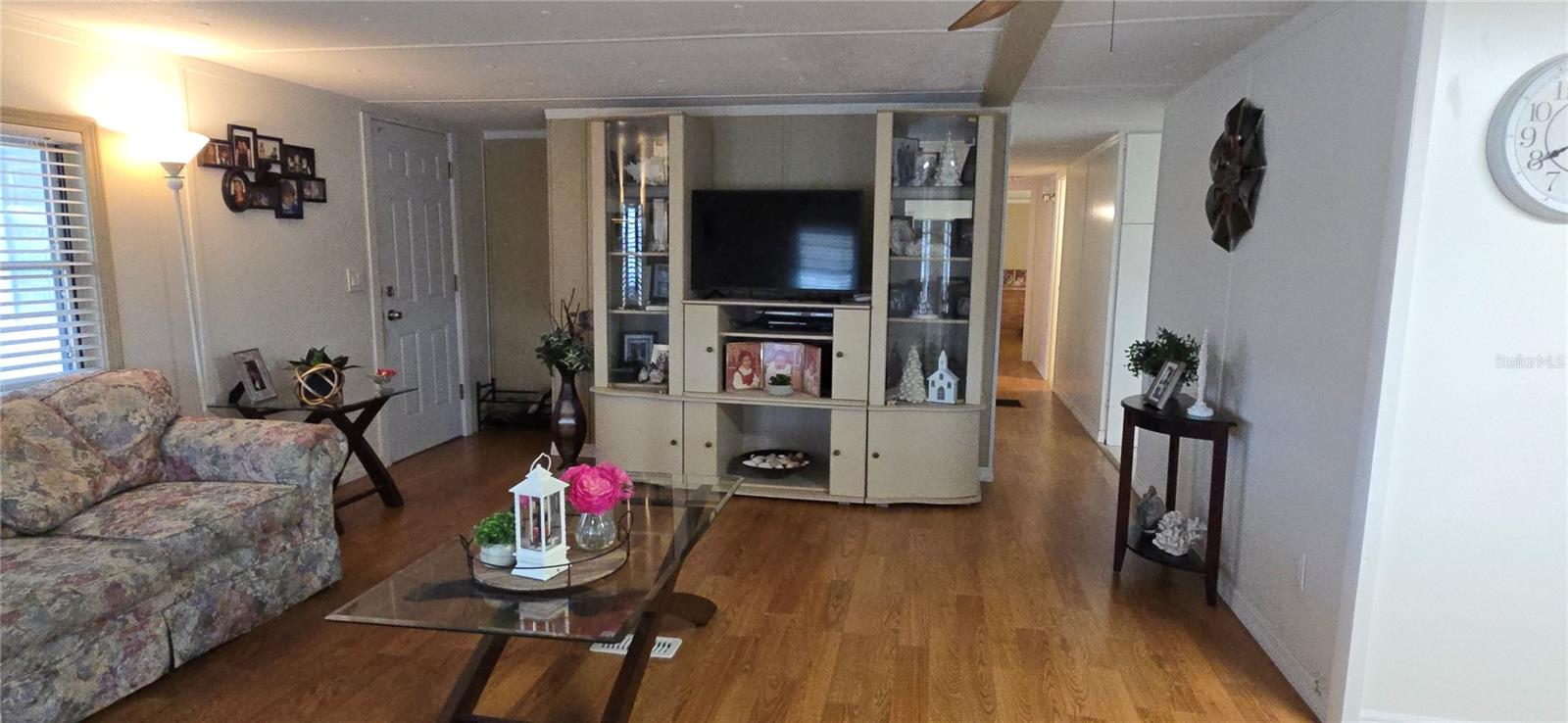 Image 5 of 36 For 1850 Hess Drive