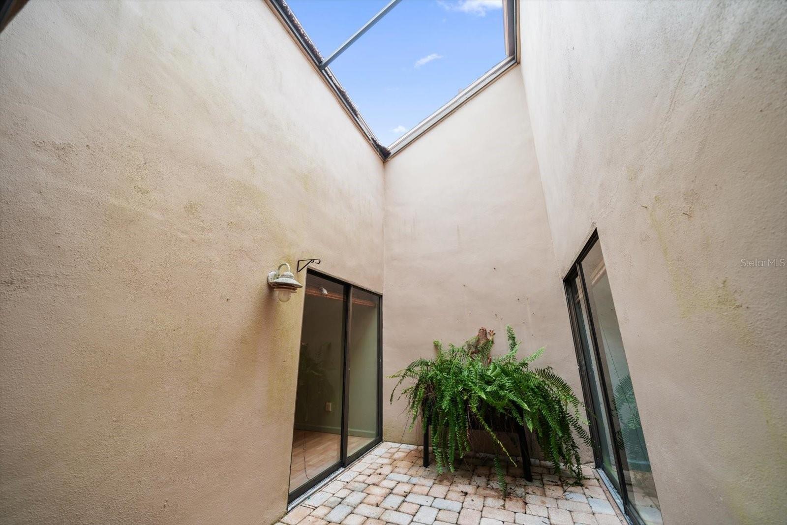 Image 23 of 41 For 3687 Imperial Ridge Parkway