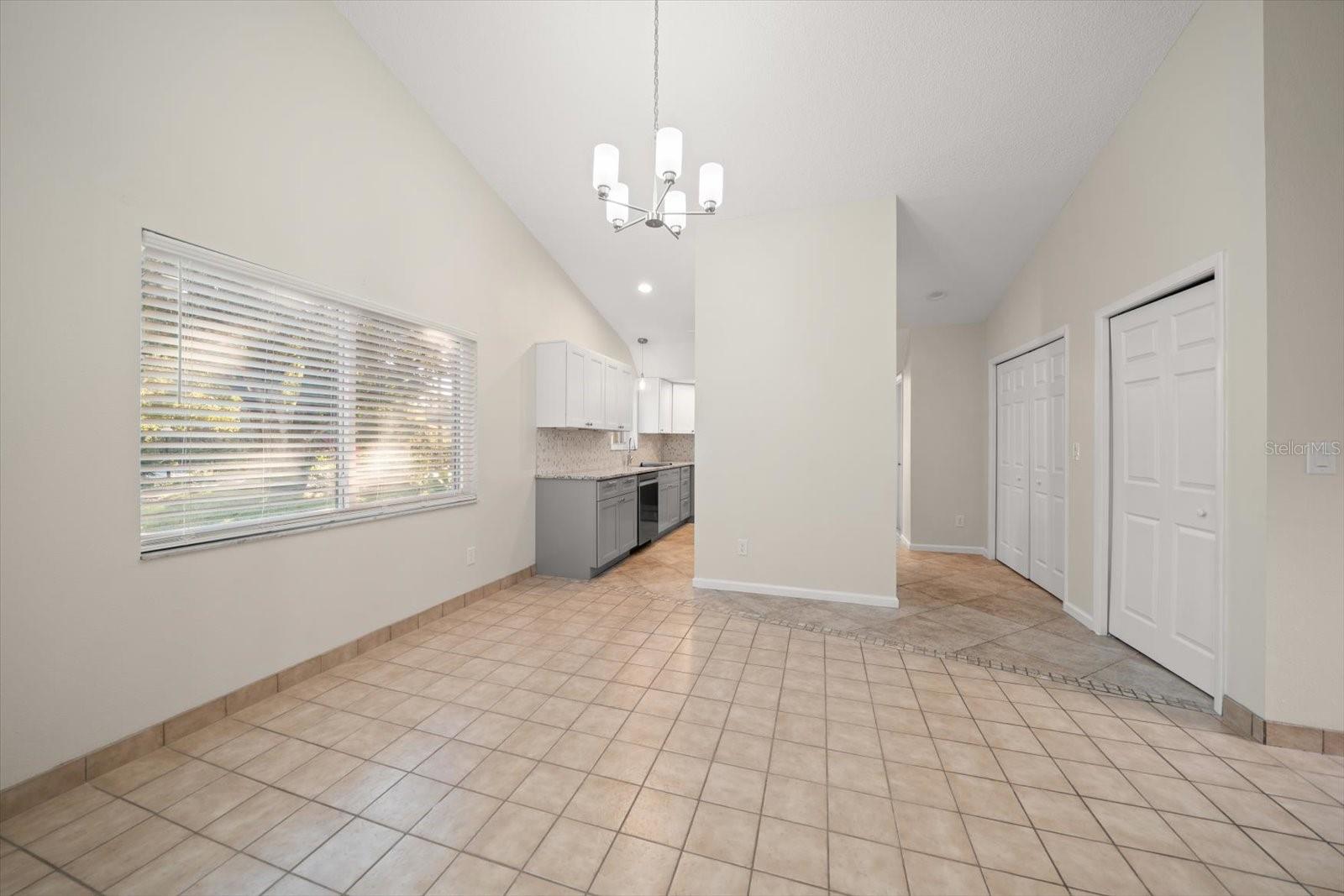 Image 8 of 41 For 3687 Imperial Ridge Parkway