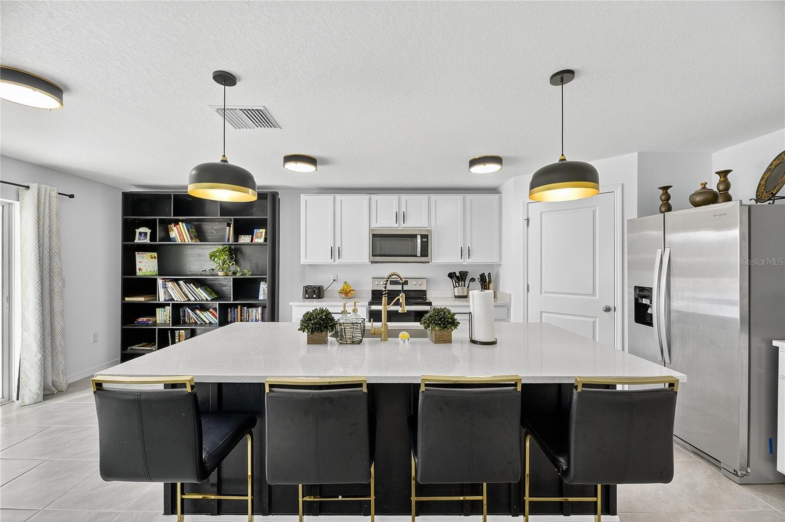 Image 3 of 41 For 3506 Forest Path Drive