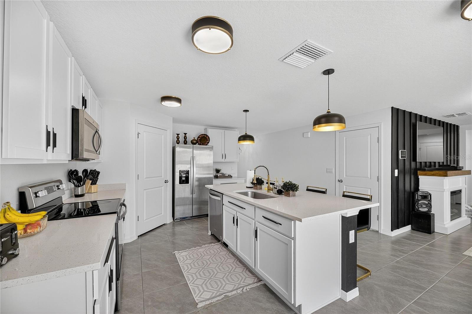 Image 6 of 41 For 3506 Forest Path Drive