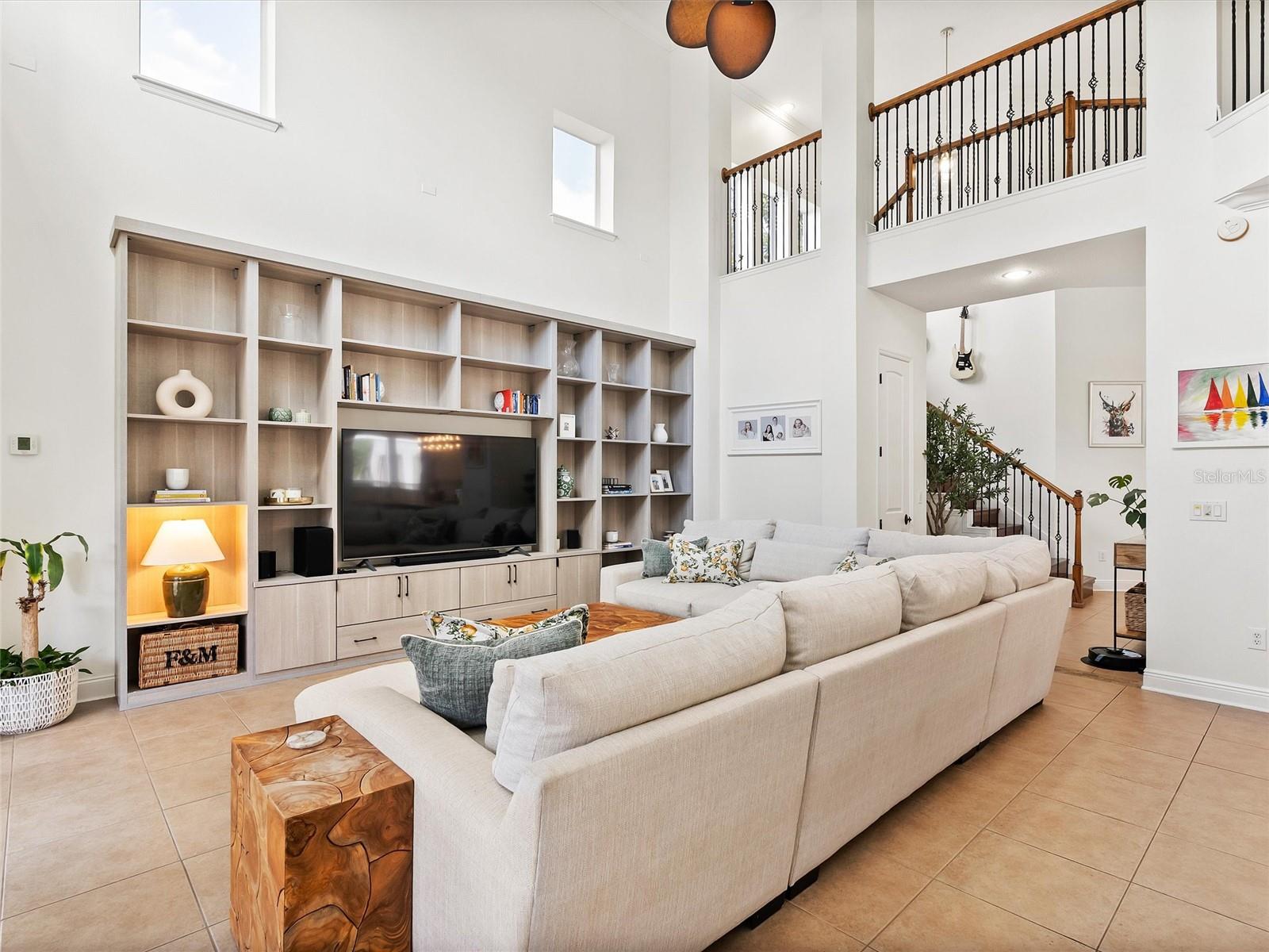 Image 20 of 87 For 17420 Varona Place