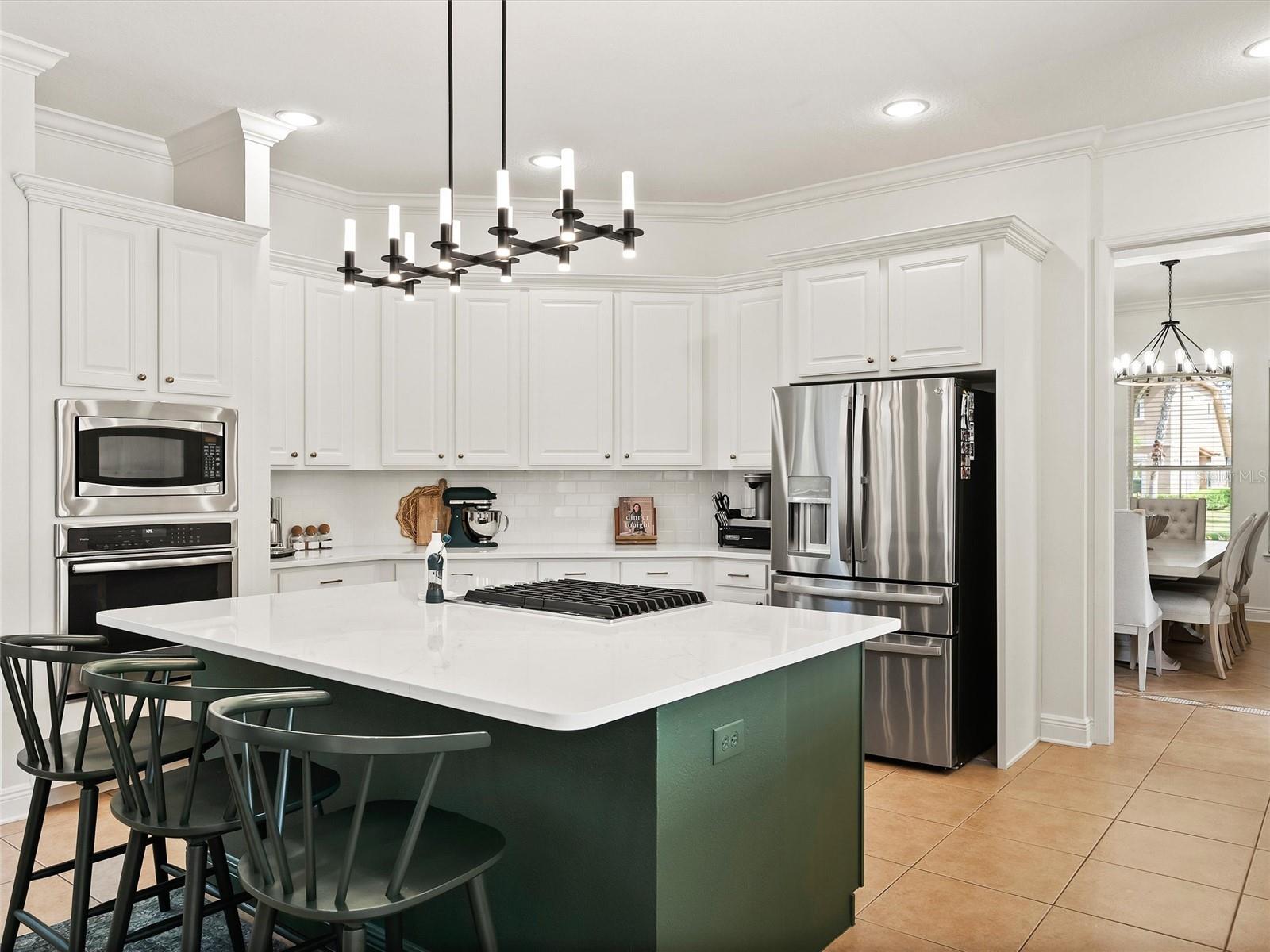 Image 29 of 87 For 17420 Varona Place