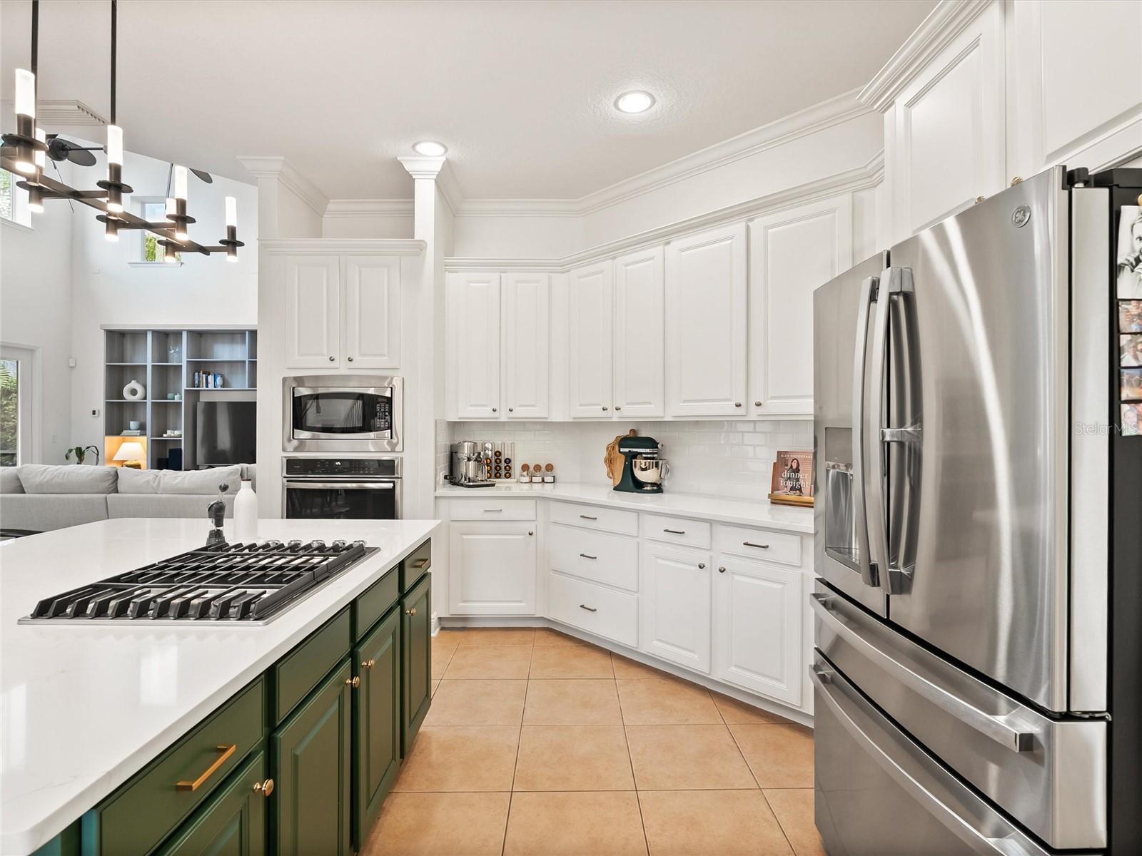 Image 31 of 87 For 17420 Varona Place