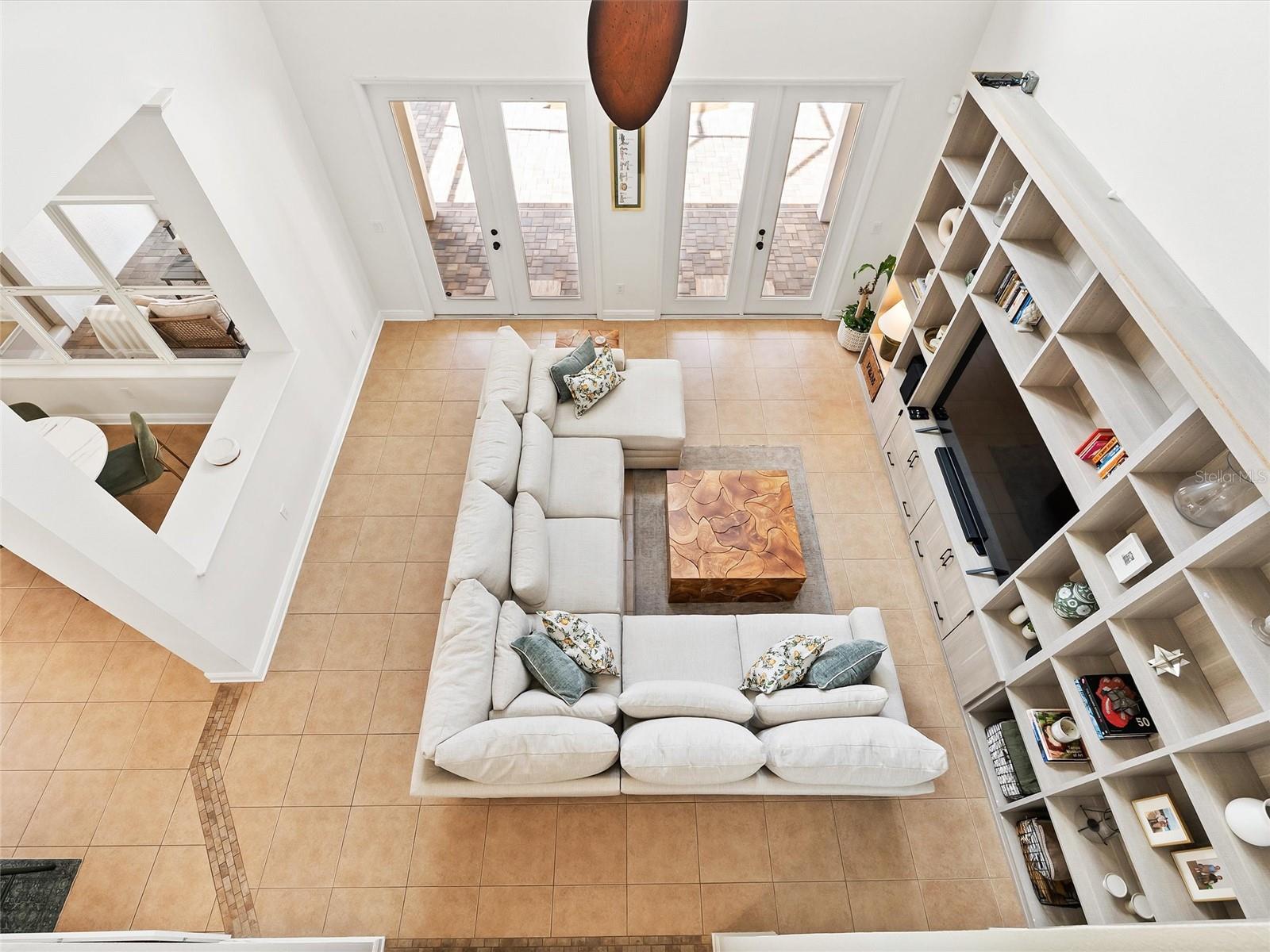 Image 50 of 87 For 17420 Varona Place