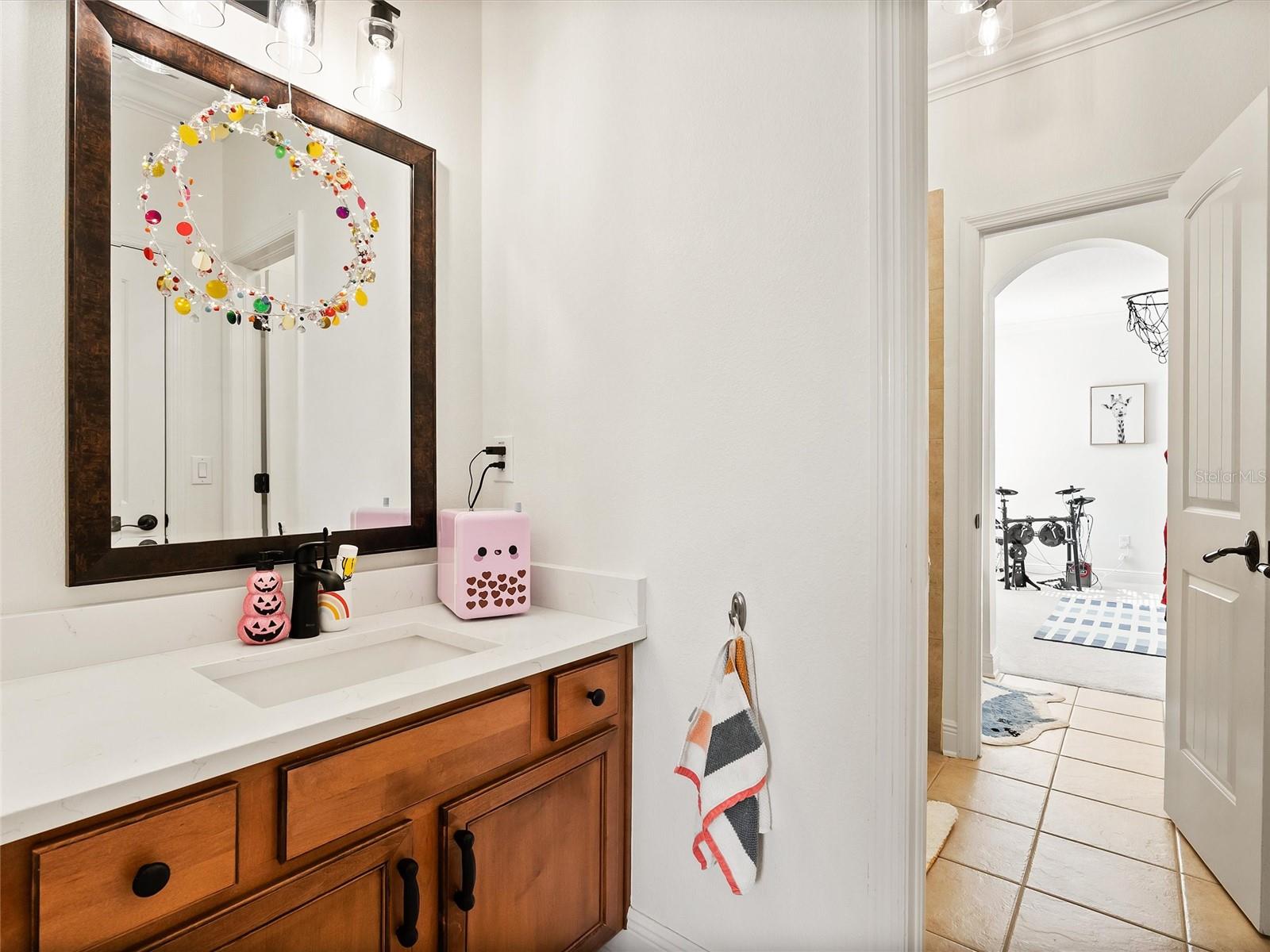 Image 54 of 87 For 17420 Varona Place