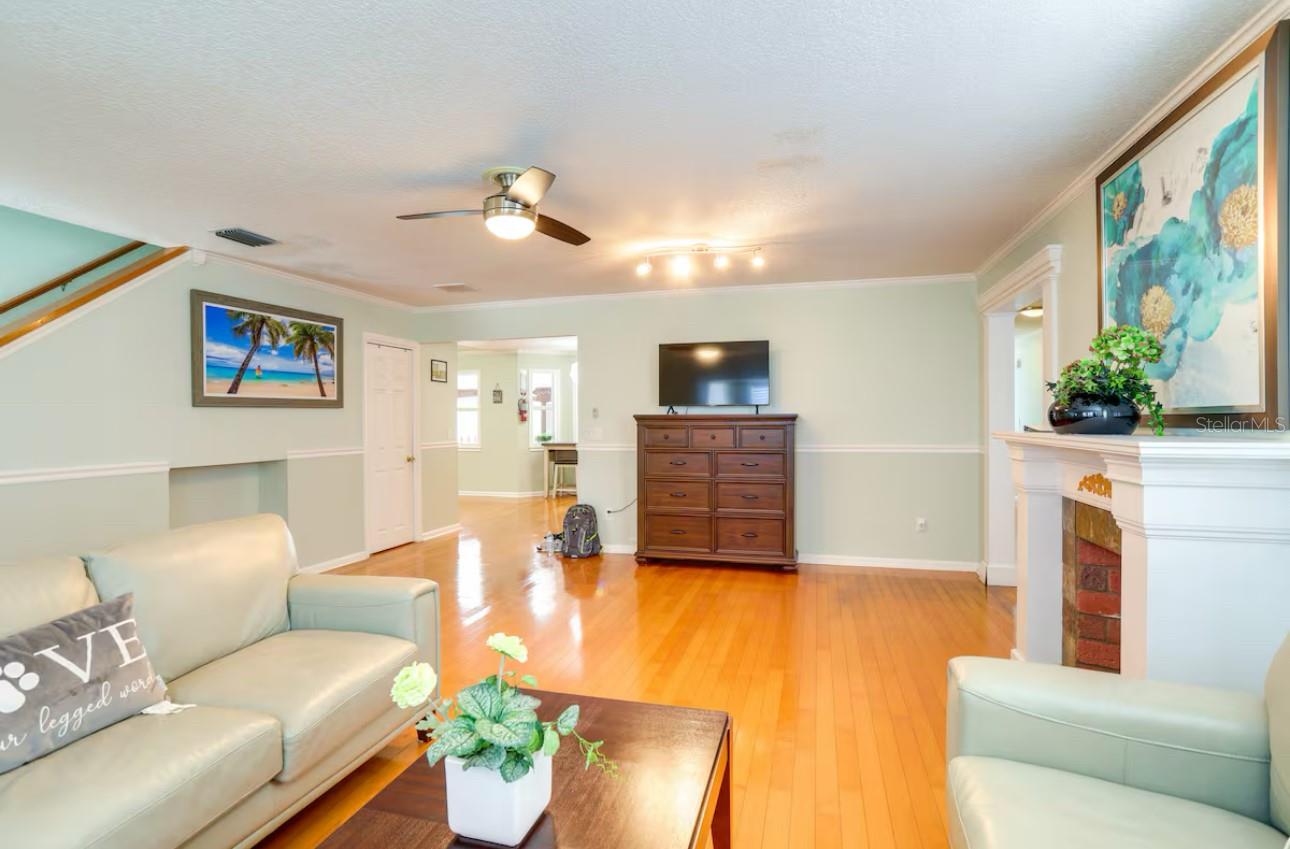 Image 4 of 23 For 11204 126th Avenue