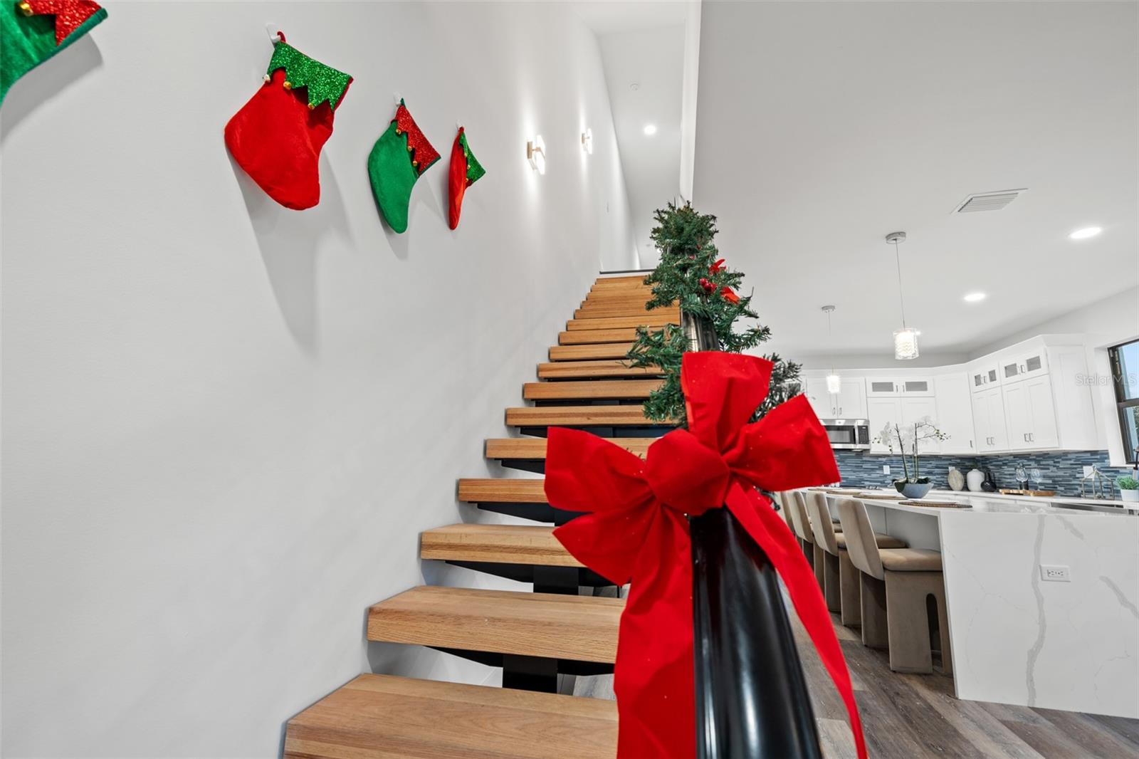 Image 18 of 48 For 6209 64th Way N