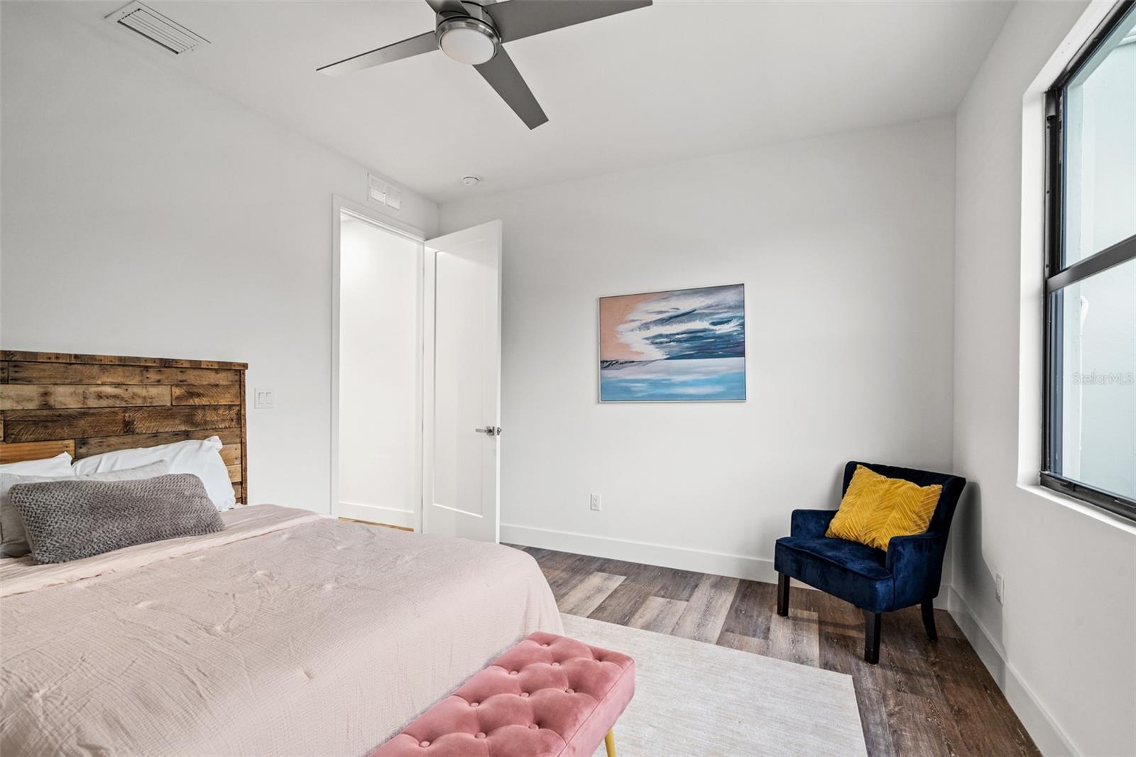 Image 25 of 48 For 6209 64th Way N