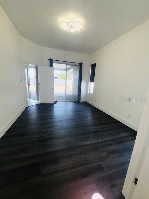 Image 15 of 34 For 10223 Tarragon Drive