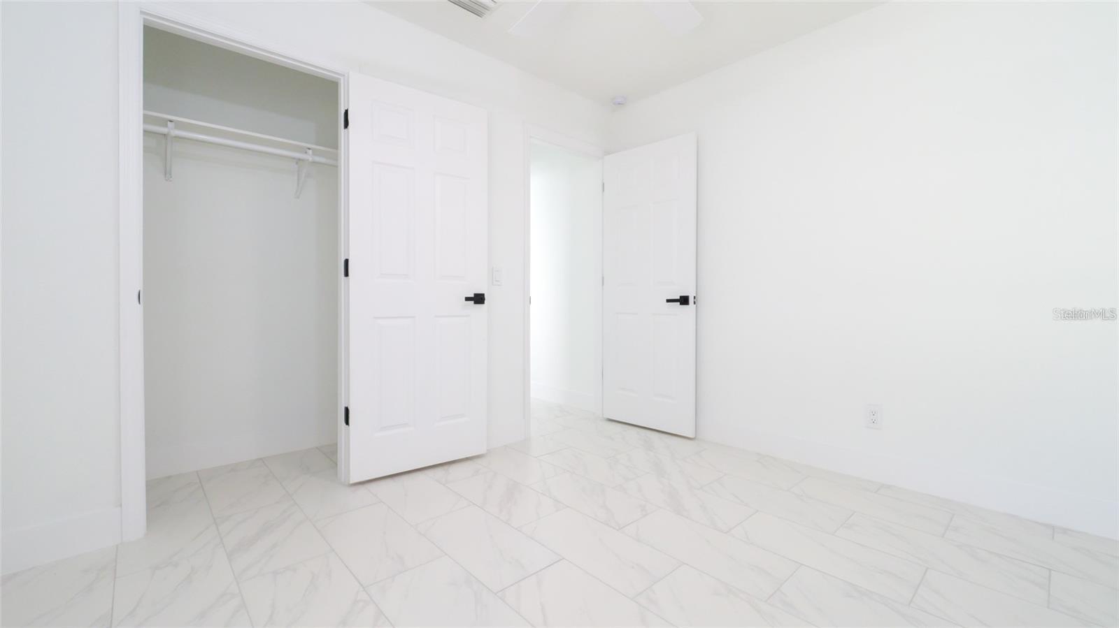 Image 26 of 45 For 10426 Deepbrook Drive