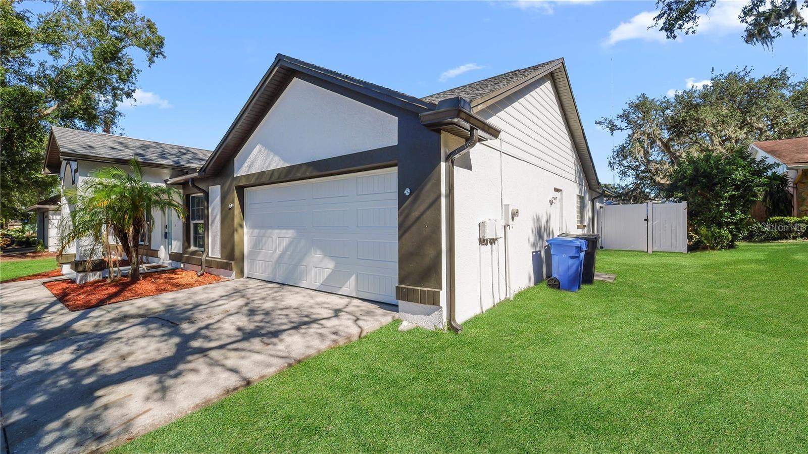 Image 3 of 45 For 10426 Deepbrook Drive