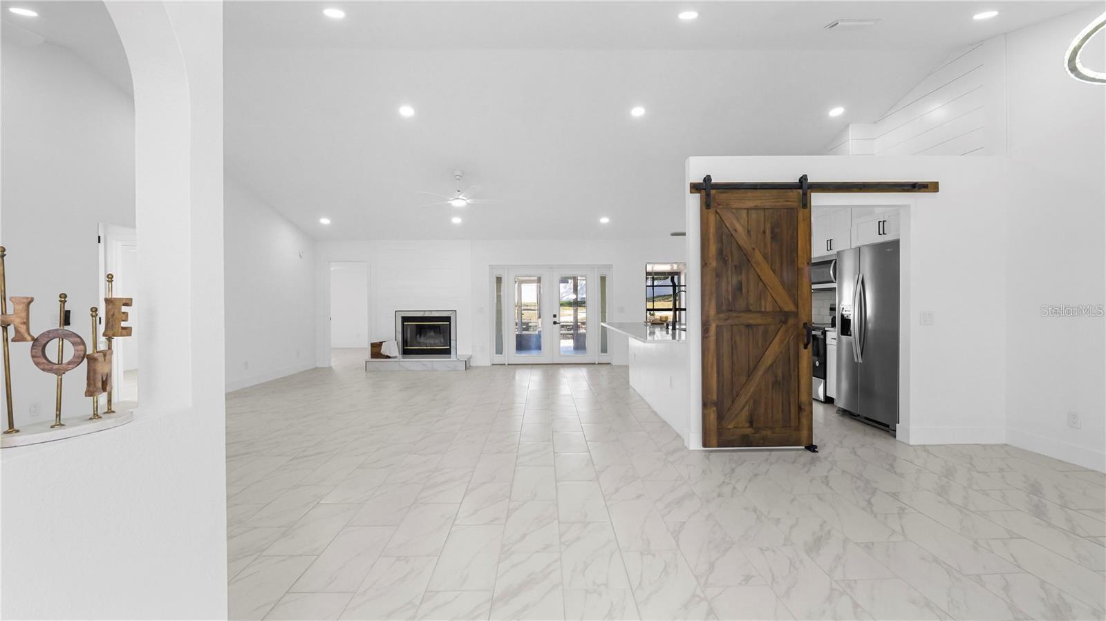 Image 6 of 45 For 10426 Deepbrook Drive