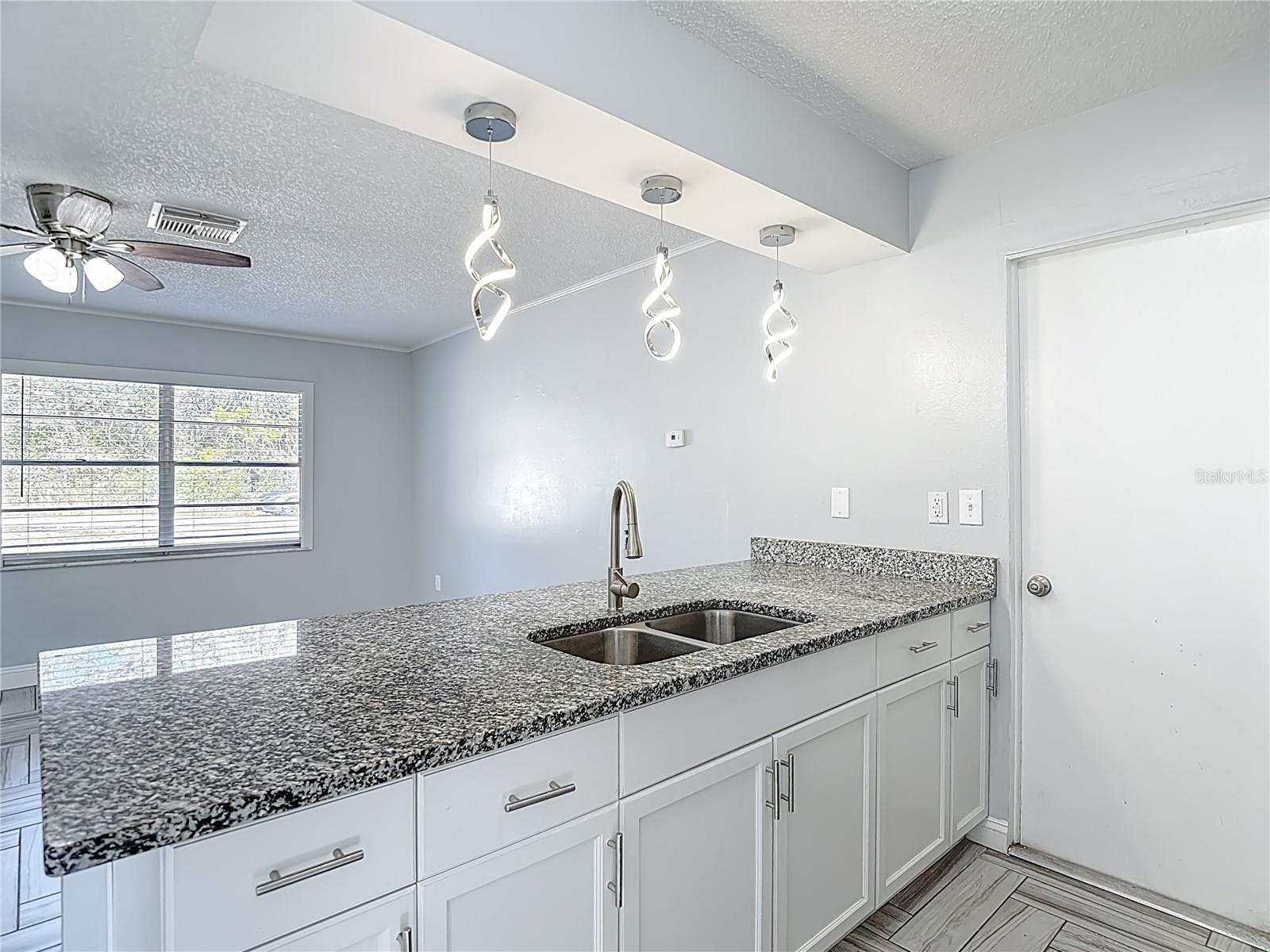 Image 10 of 54 For 13156 Odham Street