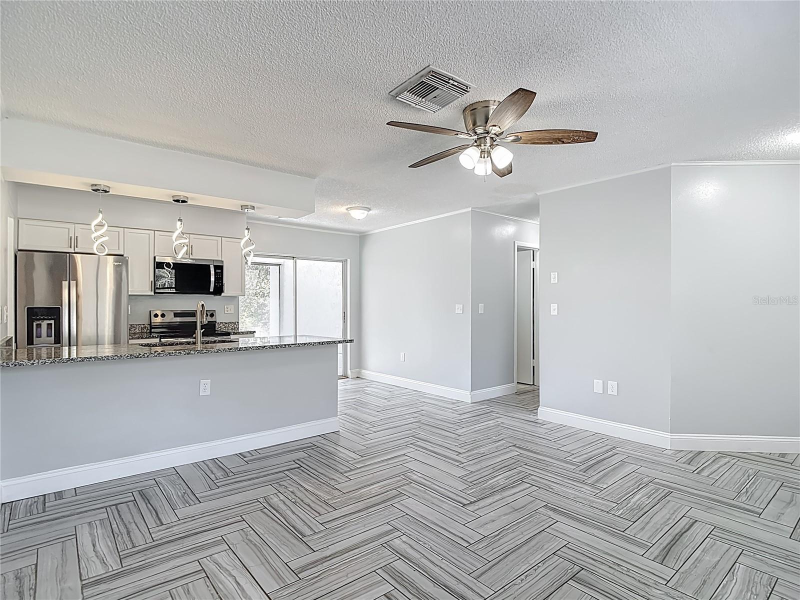 Image 11 of 54 For 13156 Odham Street