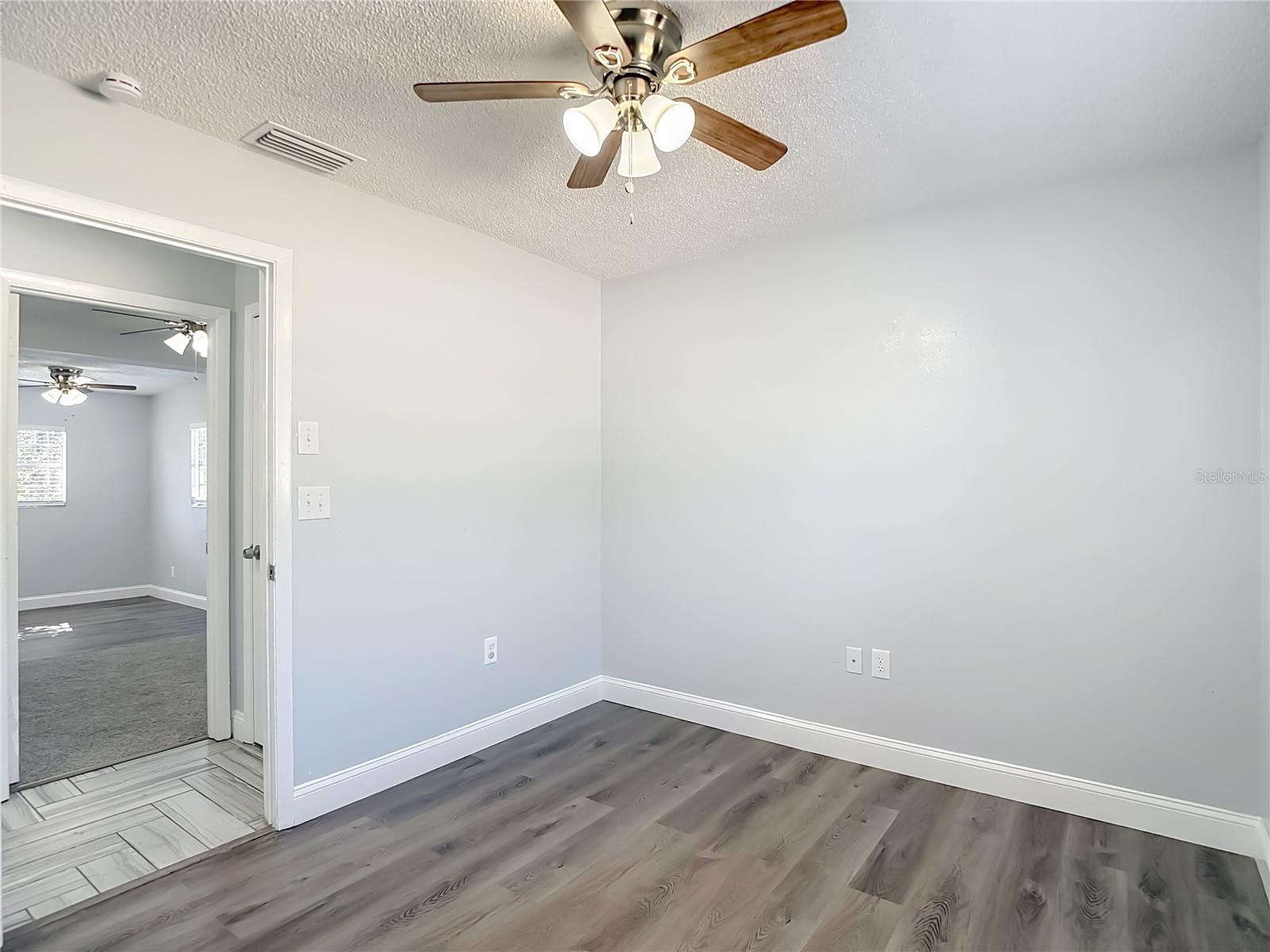 Image 29 of 54 For 13156 Odham Street