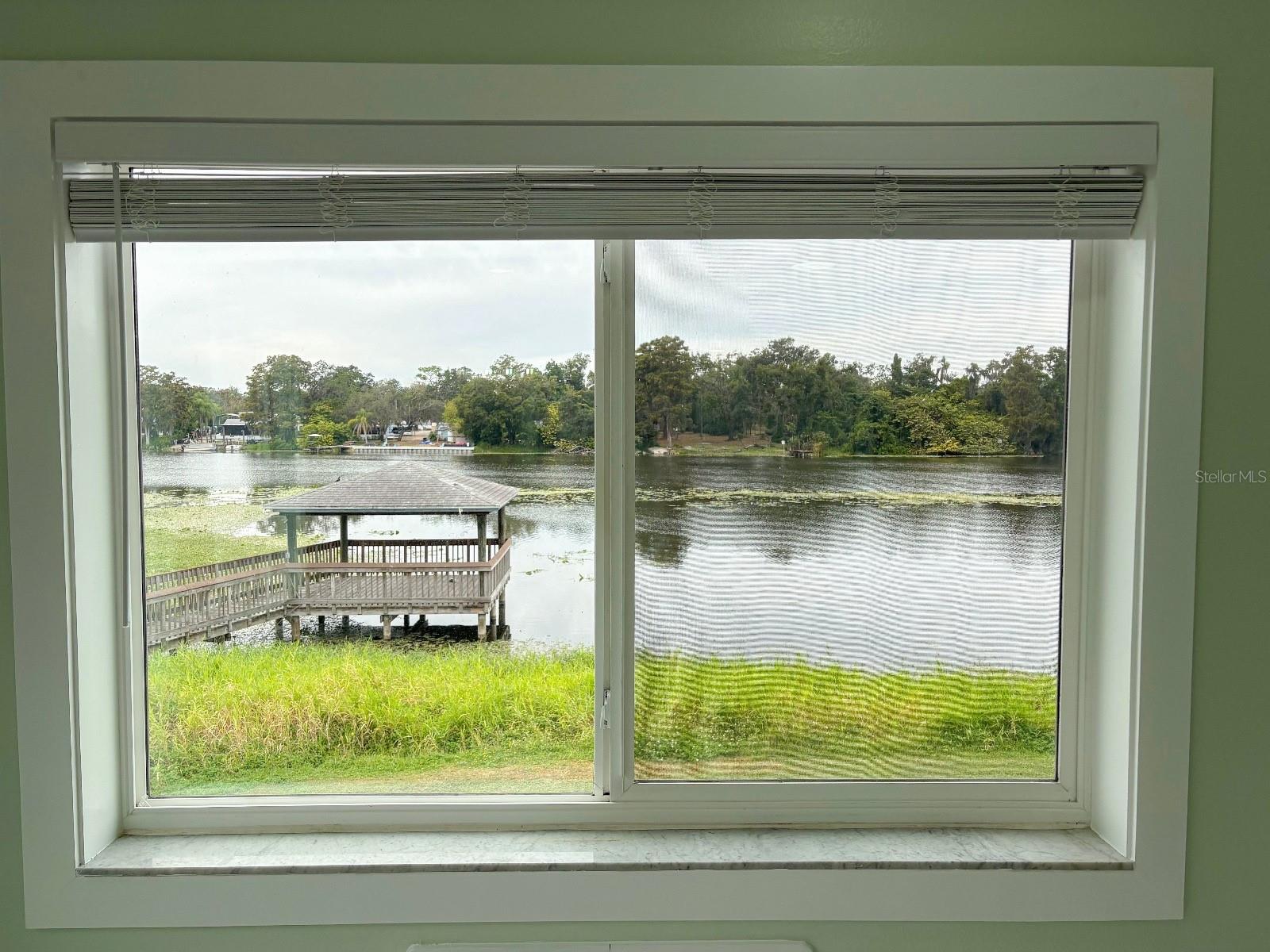 Image 6 of 23 For 4148 Dolphin Drive 3