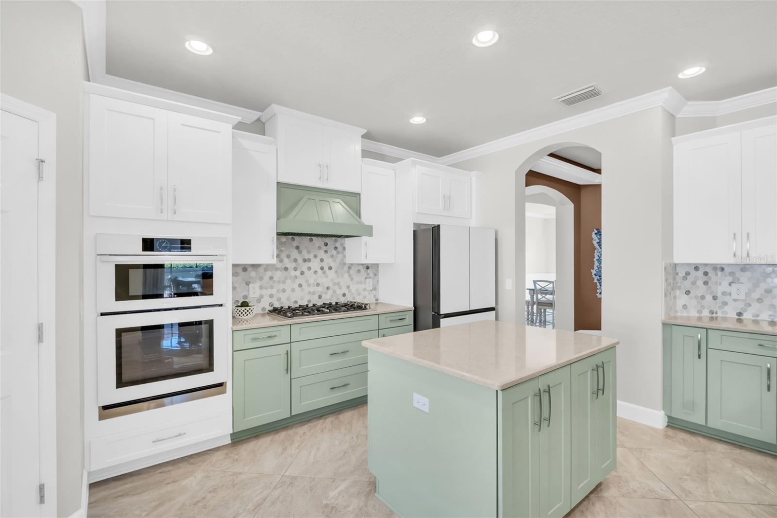 Image 2 of 75 For 3638 Arboretum Place