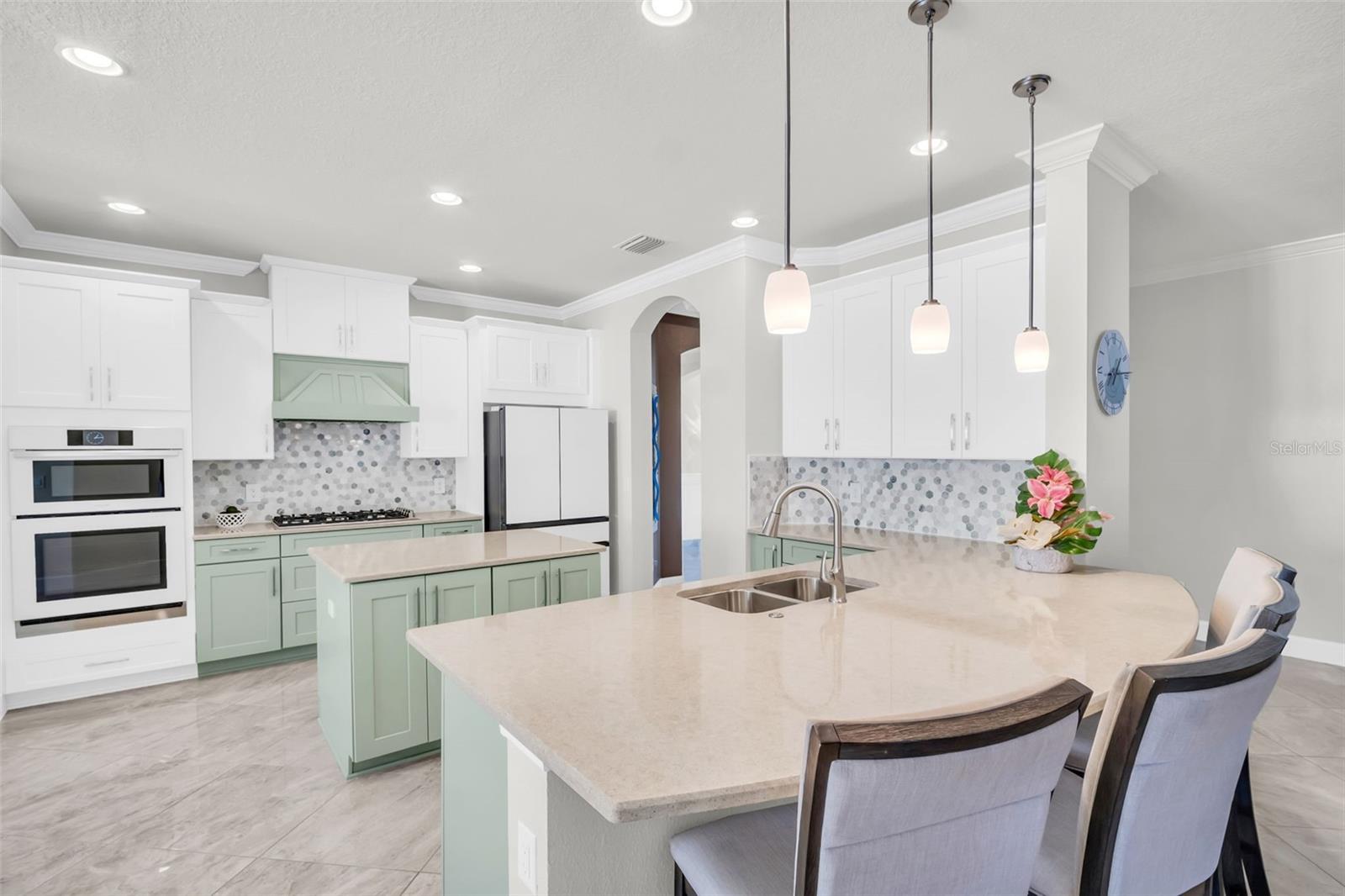 Image 24 of 75 For 3638 Arboretum Place