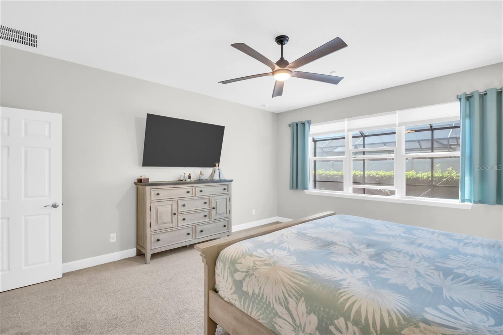 Image 38 of 75 For 3638 Arboretum Place