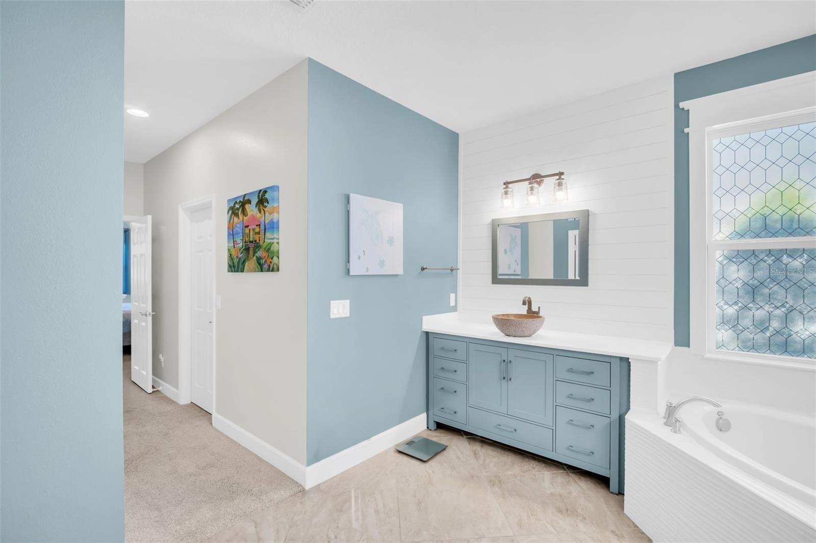 Image 41 of 75 For 3638 Arboretum Place