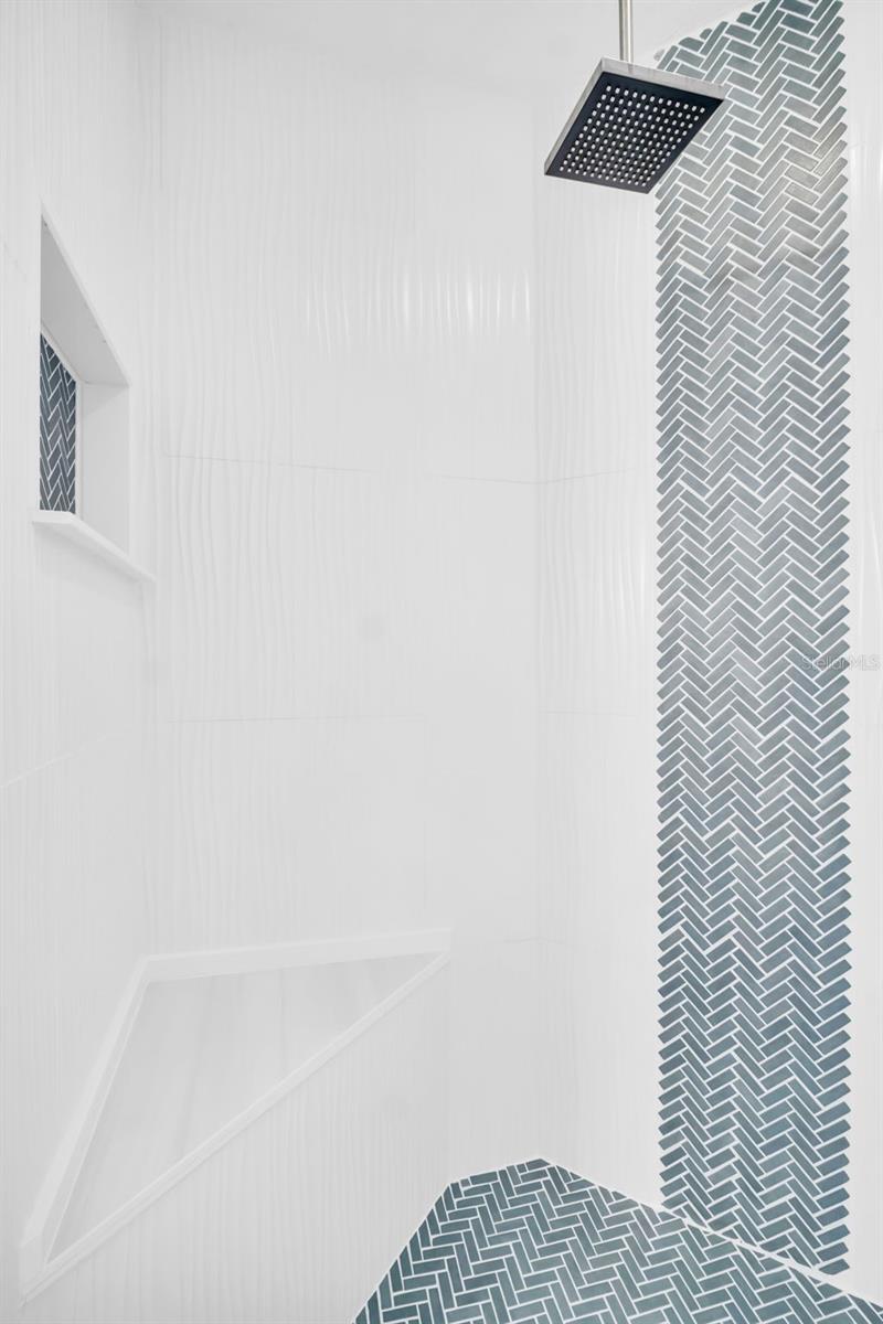 Image 43 of 75 For 3638 Arboretum Place