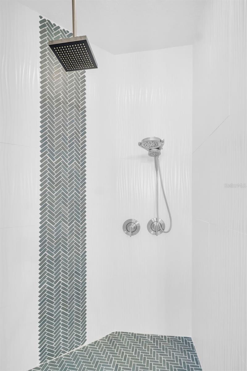 Image 44 of 75 For 3638 Arboretum Place