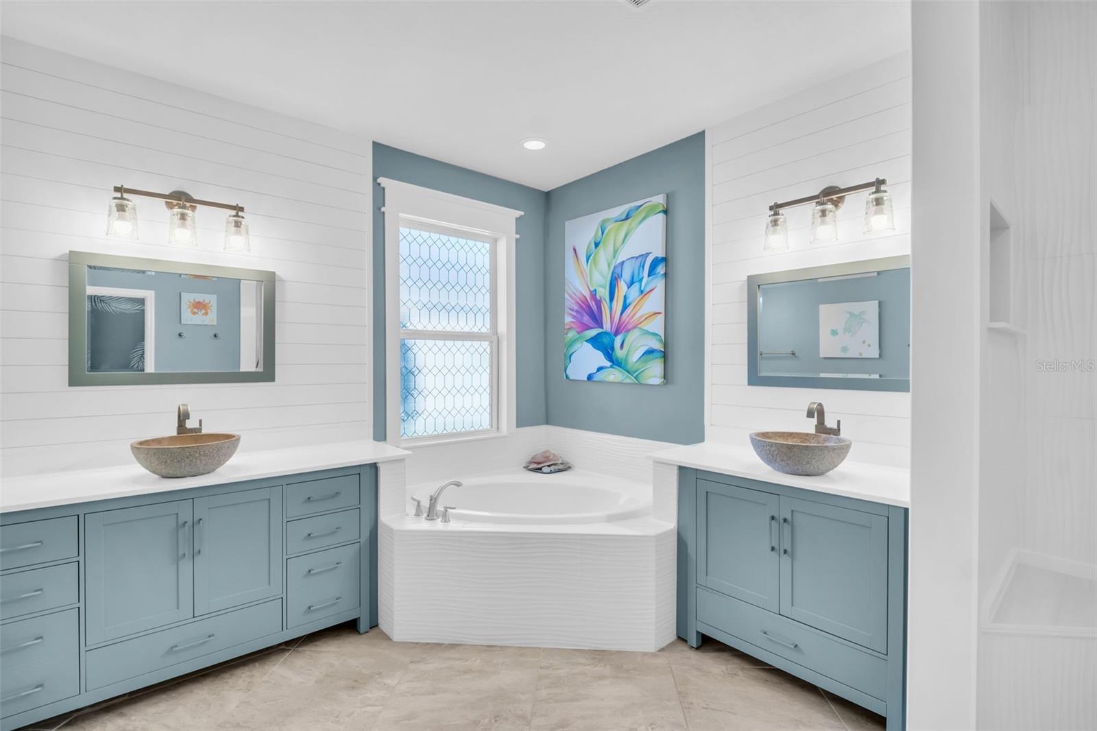 Image 5 of 75 For 3638 Arboretum Place