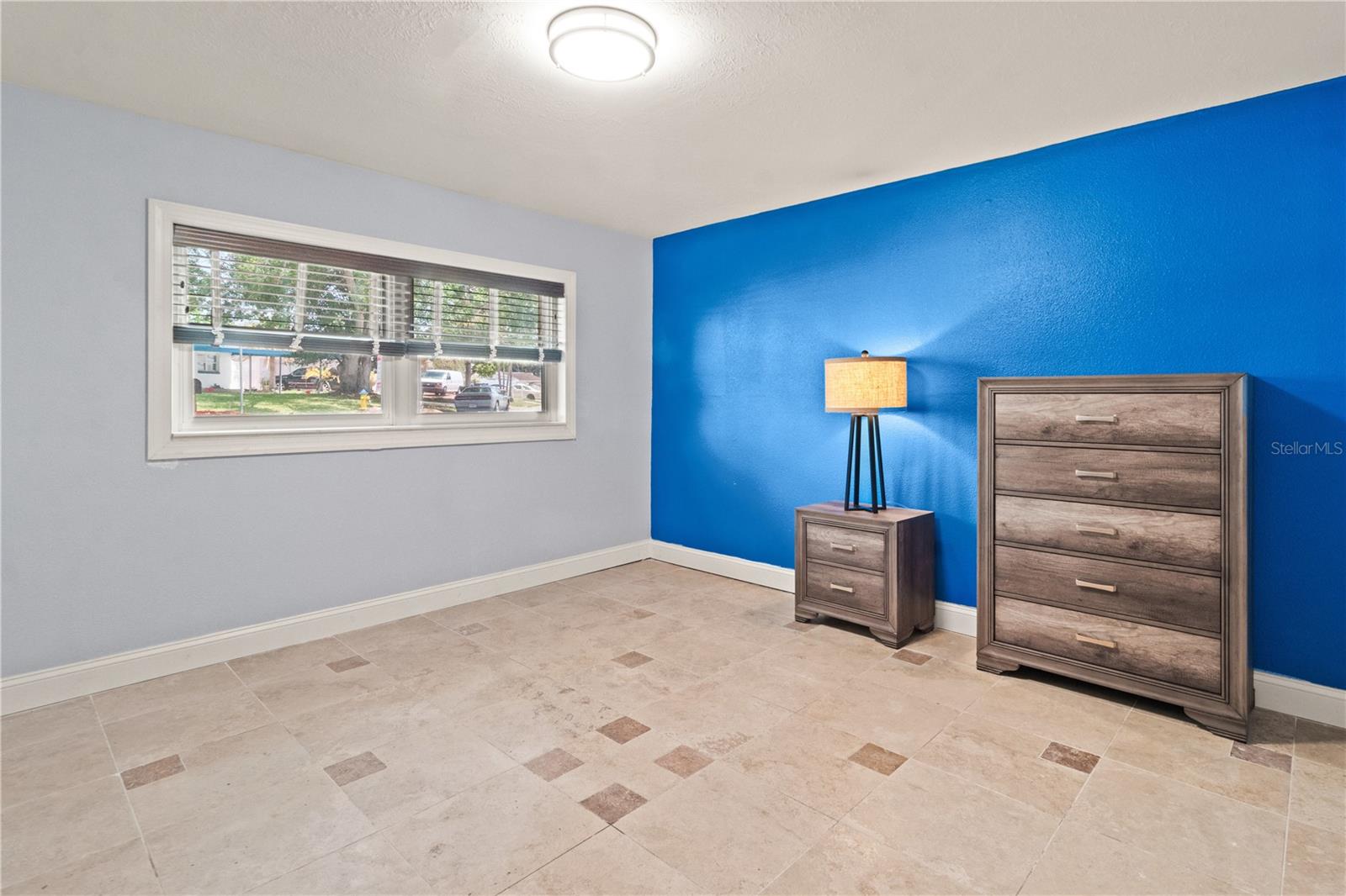 Listing photo id 23 for 6515 Dimarco Road