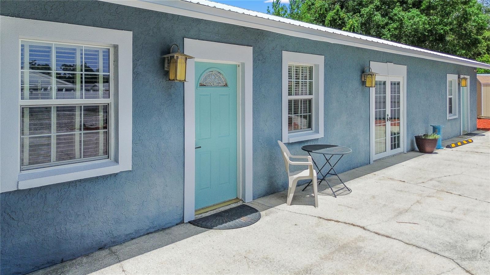 Listing photo id 36 for 6515 Dimarco Road