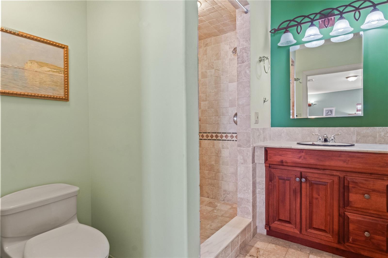 Listing photo id 59 for 6515 Dimarco Road