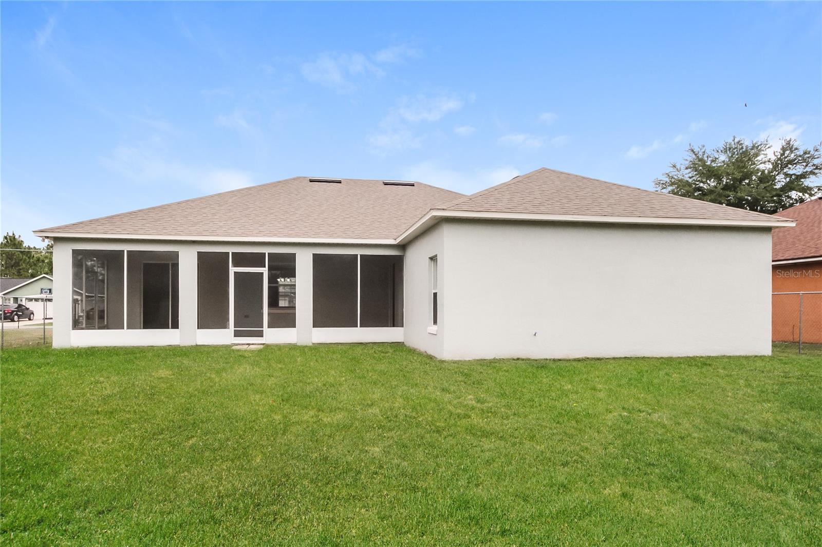 Image 14 of 16 For 710 Paris Drive