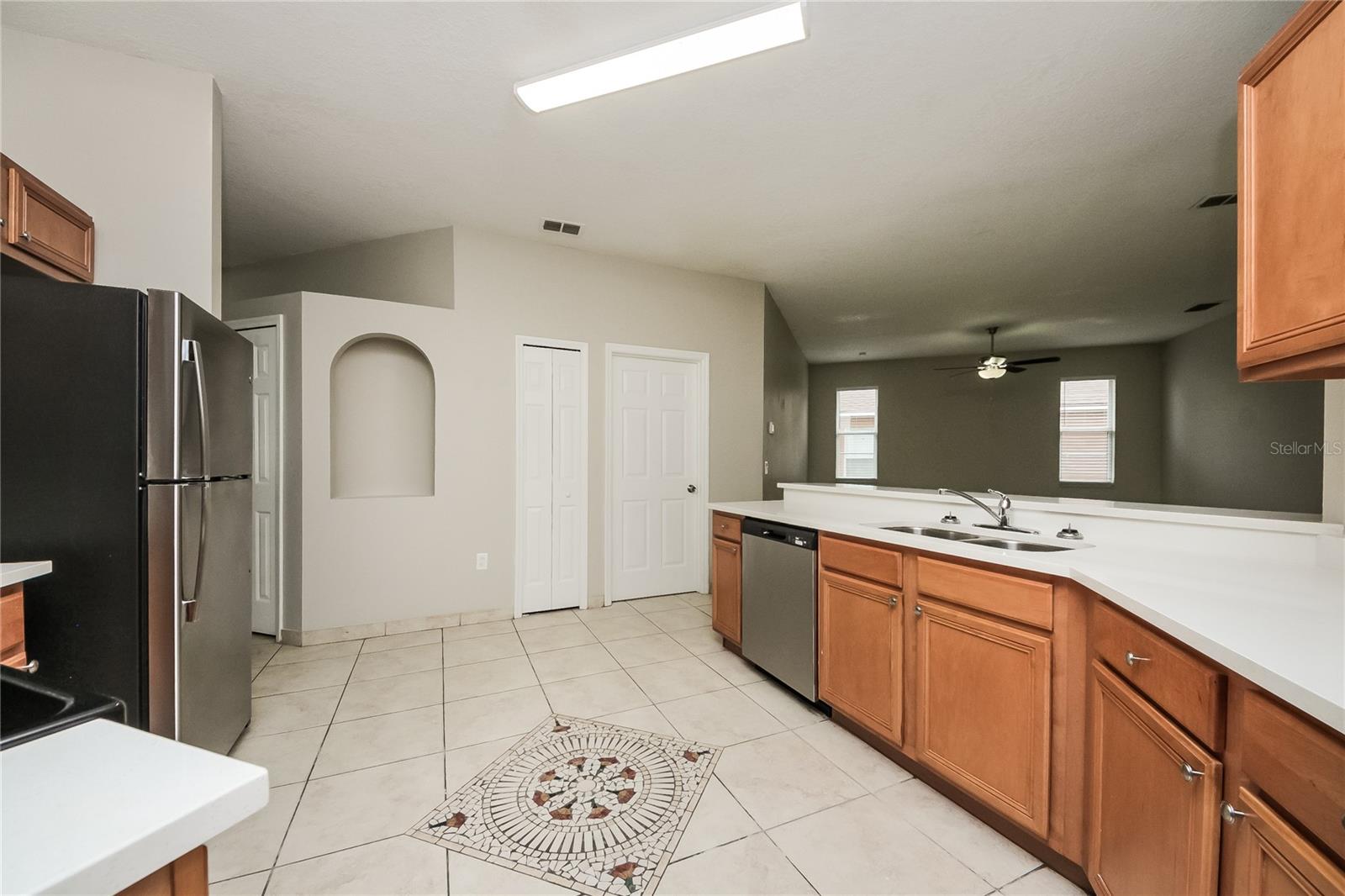 Image 6 of 16 For 710 Paris Drive