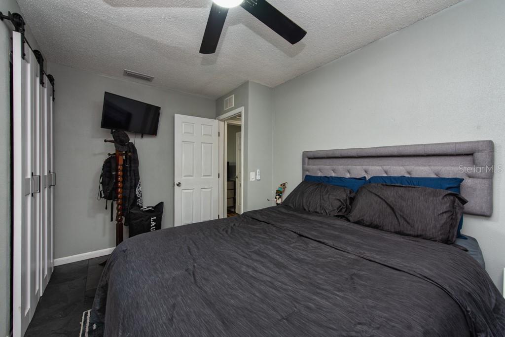 Image 12 of 33 For 1385 Milton Street