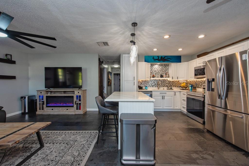 Image 2 of 33 For 1385 Milton Street