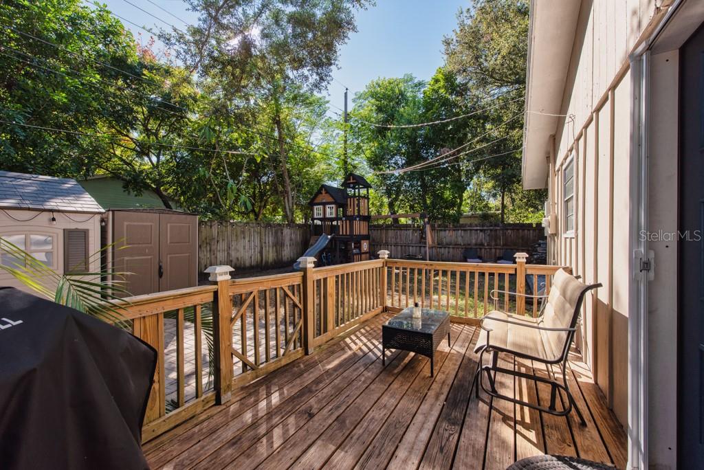 Image 22 of 33 For 1385 Milton Street