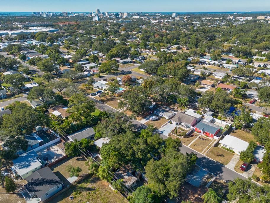 Image 32 of 33 For 1385 Milton Street