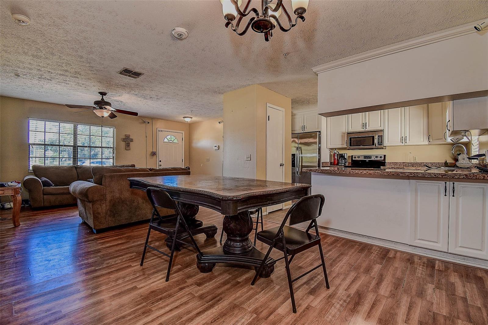 Image 9 of 41 For 11425 Sun Road