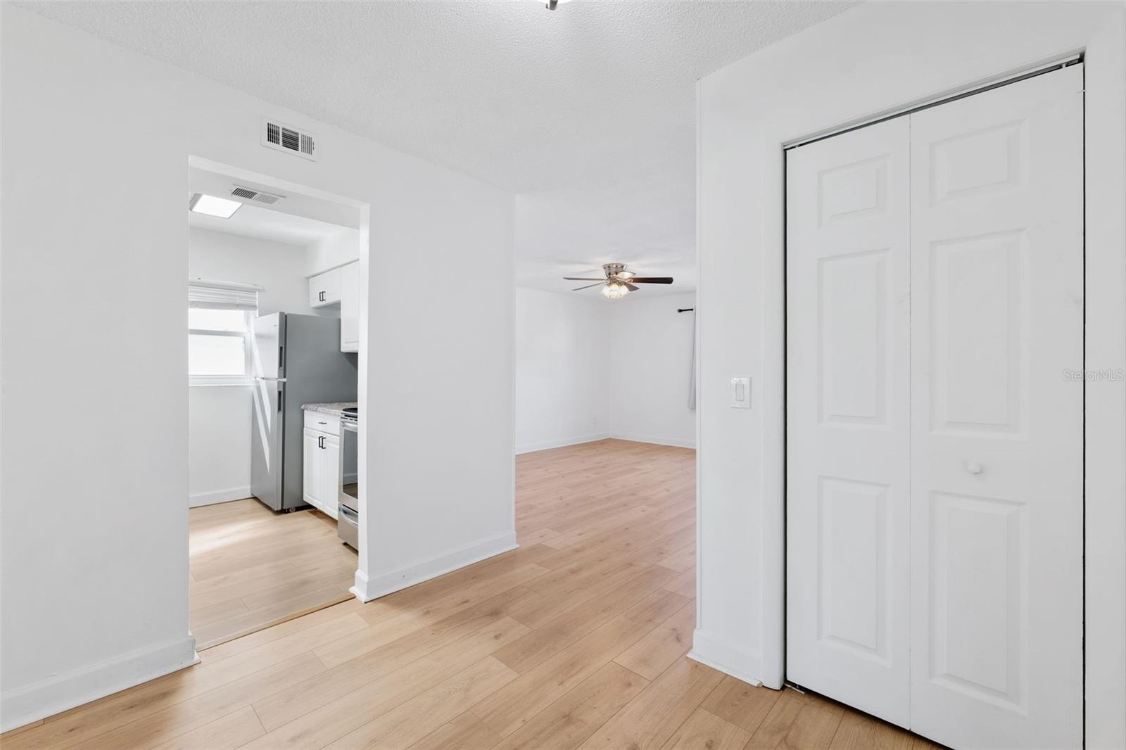 Image 10 of 34 For 9009 Tudor Drive G210