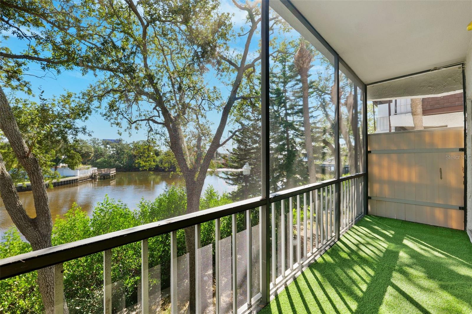 Image 18 of 34 For 9009 Tudor Drive G210