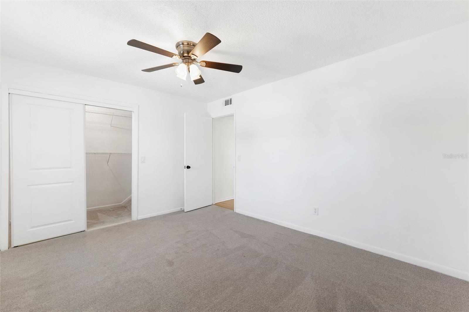 Image 25 of 34 For 9009 Tudor Drive G210