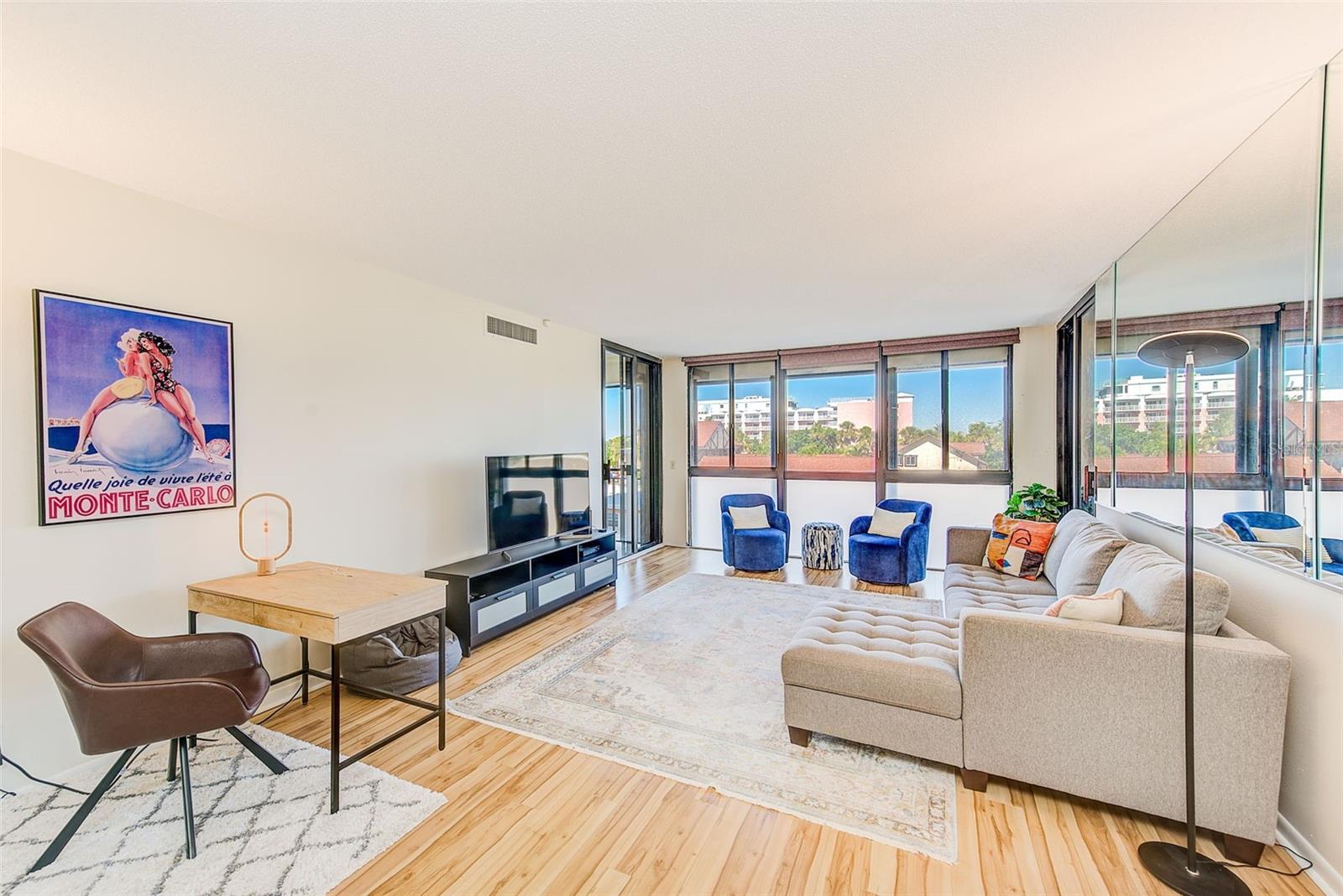 Image 13 of 54 For 3820 Gulf Boulevard 207