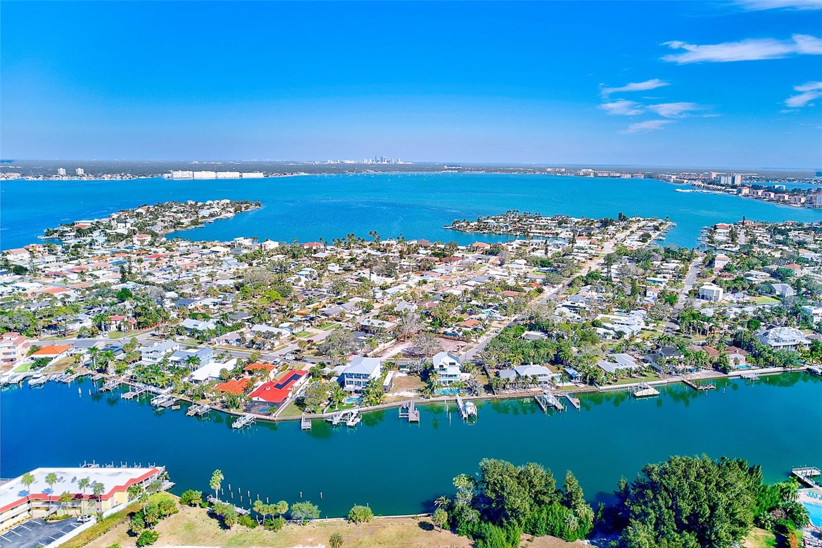 Image 49 of 54 For 3820 Gulf Boulevard 207