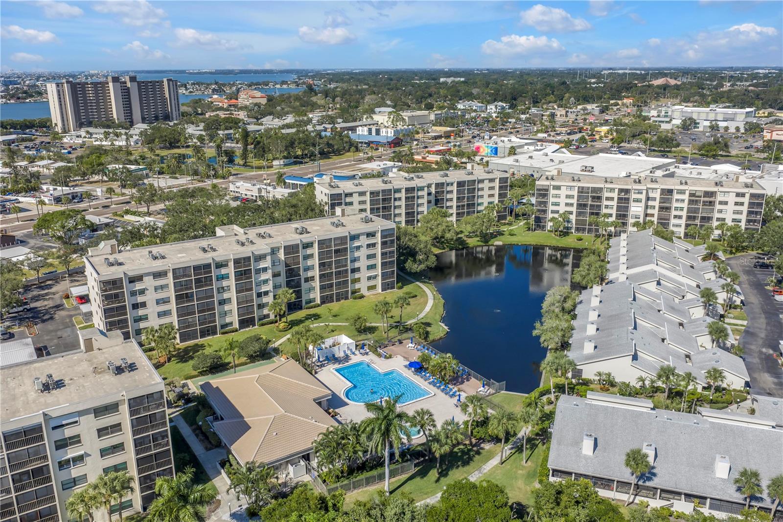 Image 71 of 71 For 1320 Pasadena Avenue S 203