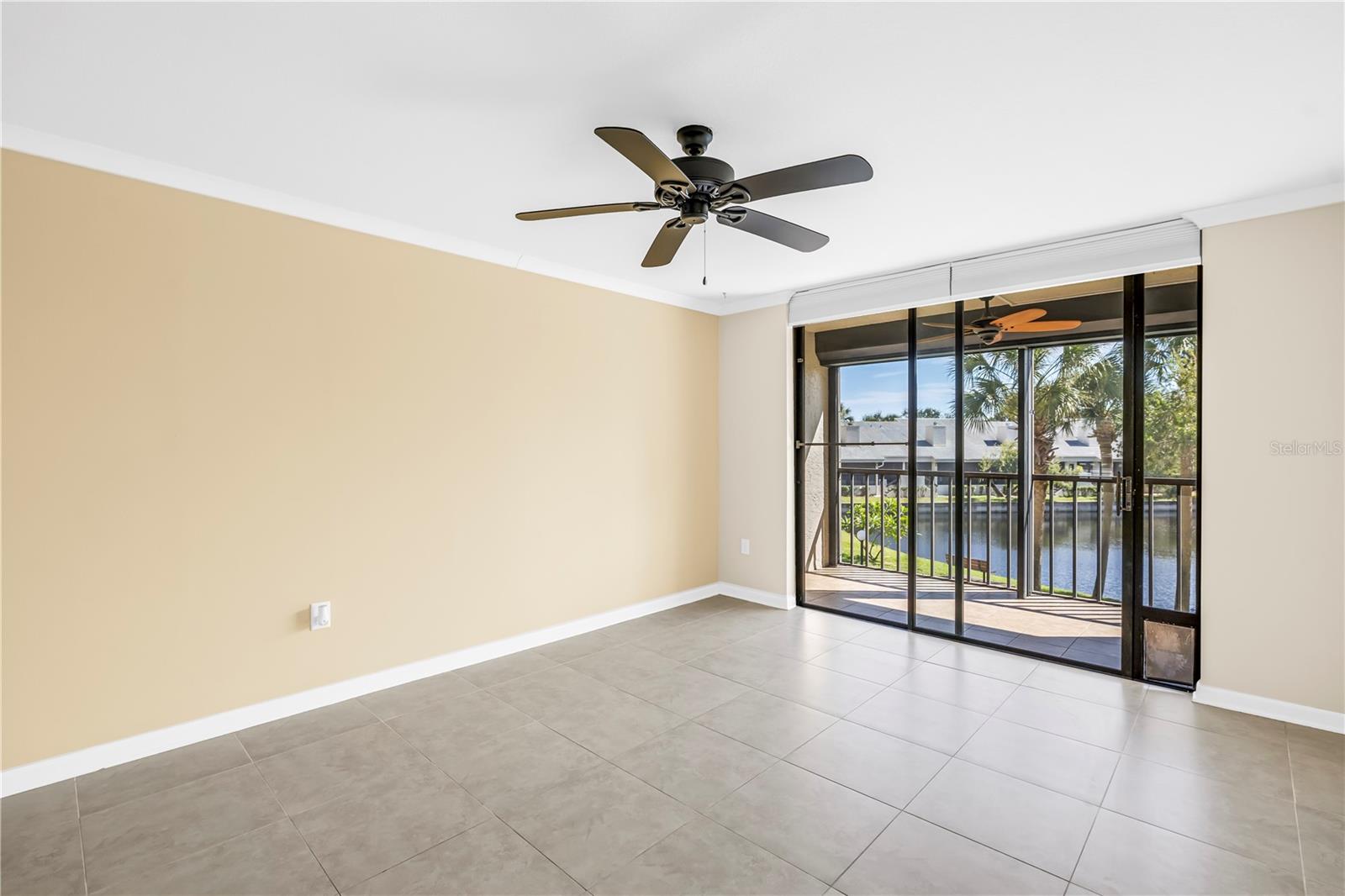 Image 9 of 71 For 1320 Pasadena Avenue S 203